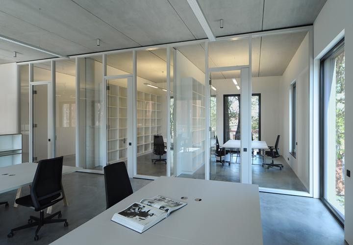 CoWorking 6 - 12 - 18 AP in Natural Cooling Office Mitte – Deine Bürozelle