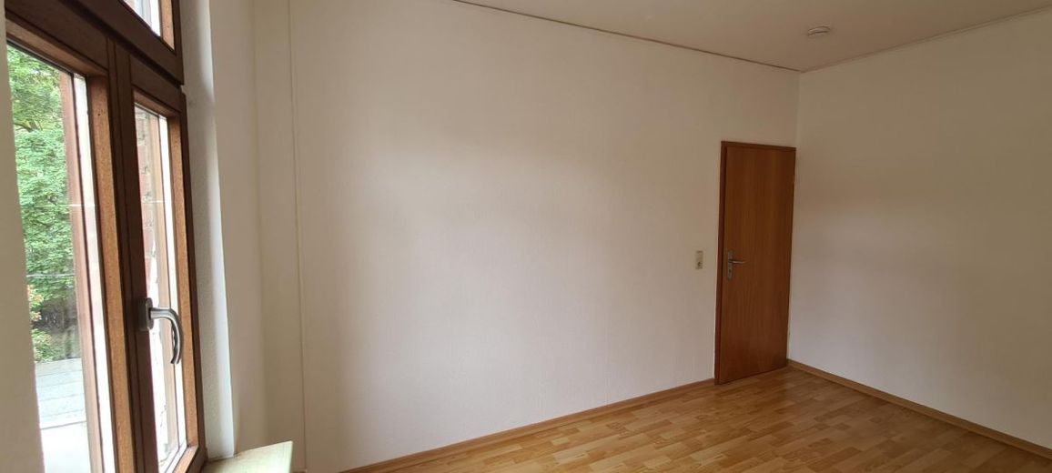 ab Juli: schöne Dreizimmerwohnung mit Garten für Studenten und Paare – 20260512_125233