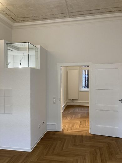 Küche Blick zum Schlafzimmer
