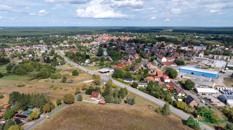 Doppelhaushälfte mit Garten - für den Käufer provisionsfrei – Foto 3