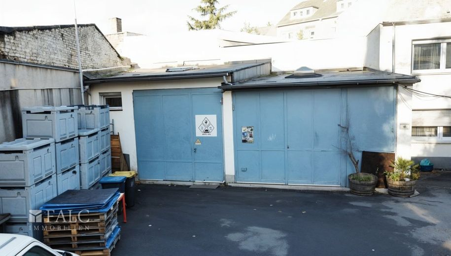 Attraktive Kapitalanlage mit Entwicklungspotenzial in Köln-Ehrenfeld – Gewerbehalle