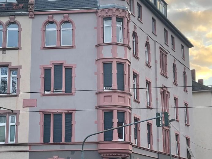 Pokój w mieszkaniu współdzielonym z dobrą infrastrukturą / Emserstraße 40, Frankfurt / WE6 / 2.OG po lewej / pok.1 – Außenbereich