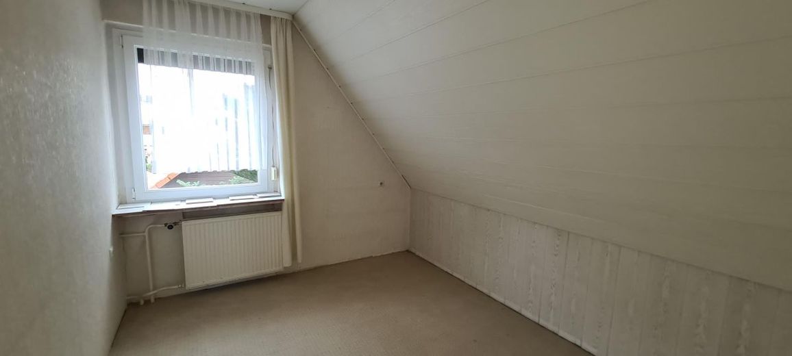 ab sofort: Einfamilienhaus in ruhiger Dorflage nahe Hermsdorf, Preis VB – Kinderzimmer 1