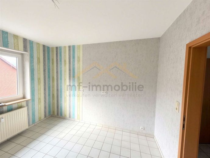 Wohnung in Grasleben ruhige Lage, Balkon, saniertes Badezimmer – Küche