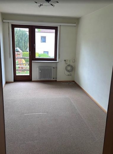 Krailling'de güzel, komisyonsuz yarı müstakil ev – Schlafzimmer 2 OG
