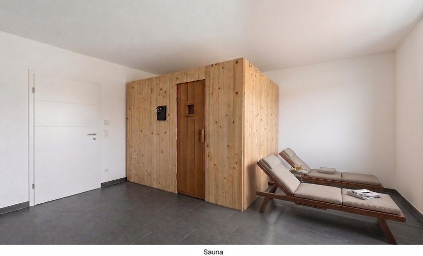 Gelegenheit: Pflegeleichte Terrasse 190 m² Raumwunder mit Sauna & Homeoffice Möglichkeit – Foto 17
