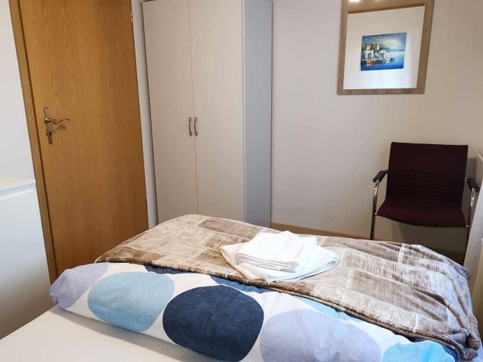 Möbliertes Zimmer in einer 3 Zimmer WG – Foto 3