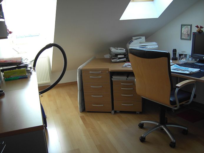 Home with plenty of space in Mannheim Neckarau – kleines Büro