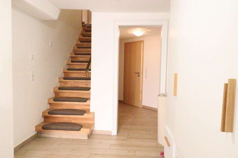 WRS Immobilien - Freudenberg - direkt im Zentrum + am Main - saniertes EFH mit Einzelgarage – Flur 1 - EG