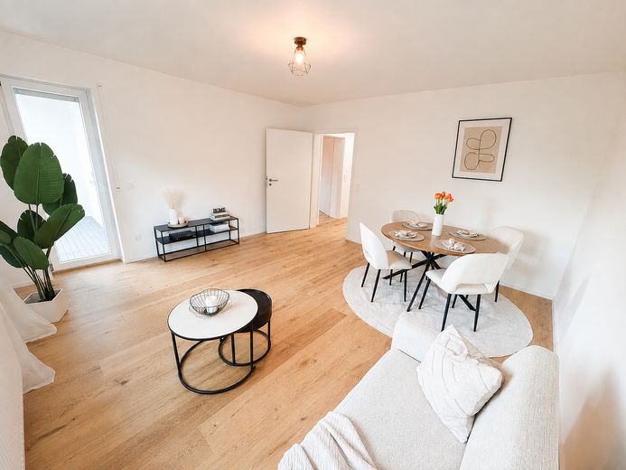 Erstbezug 2026 – hochwertig sanierte 3-Zimmer-Wohnung im EG | Neu-Ulm Offenhausen – Wohnzimmer