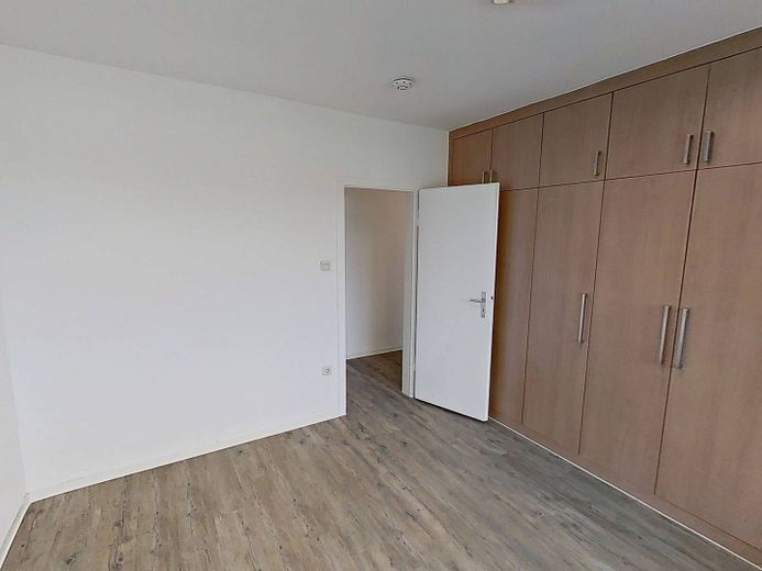 Ampio appartamento di 3 locali con BALCONE e molto comfort a Paderborn-Sennelager – Ansicht II: Schlafzimmer I