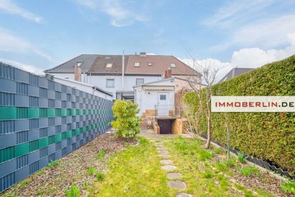 IMMOBERLIN.DE - Sakin konumda bakımlı, huzur veren bahçeli sıra ev