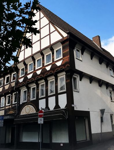 Maison à colombages chargée d’histoire – Photo 2