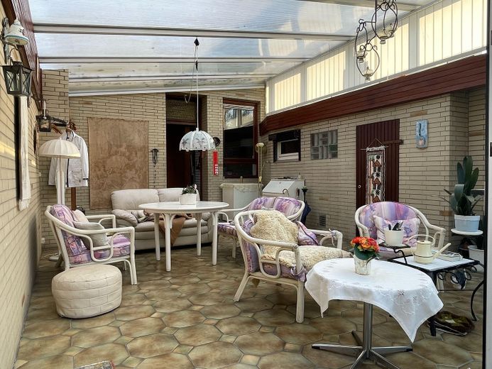 Terrasse von außen