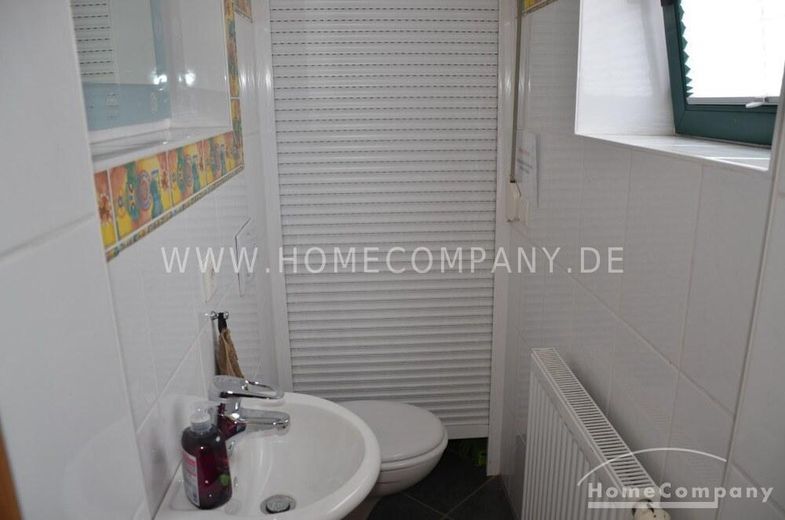 Möbliertes Haus, geeignet für eine Berufstätigen-WG, 4 sep. Zimmer, 1 Gemeinschaftszi.; in BS Nord. – 5f6daa3030fdf4eff9a8e2d0cf2747cea1b39acb.jpg