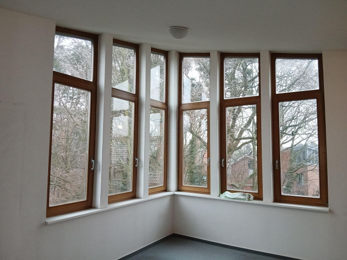 Wohnzimmer Große Fensterfront