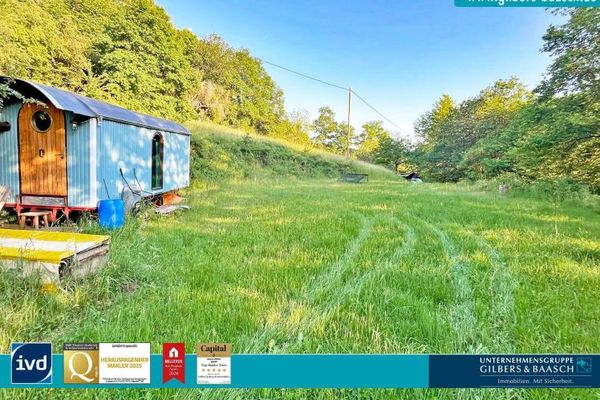 Sommerau: Schönes Freizeitgrundstück mit Bestandsgebäude in idyllischer Lage des Ruwer-Tals