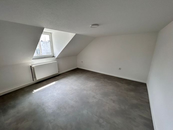 Erstbezug nach Kernsanierung – Moderne Wohnung mit 2 Klimaanlagen am Rudolfplatz – फोटो 3
