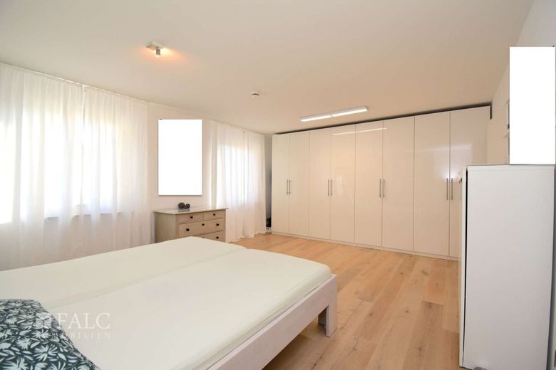 Super schöne 4 Zimmer Eigentumswohnung in privilegierter Wohnlage – Schlafzimmer