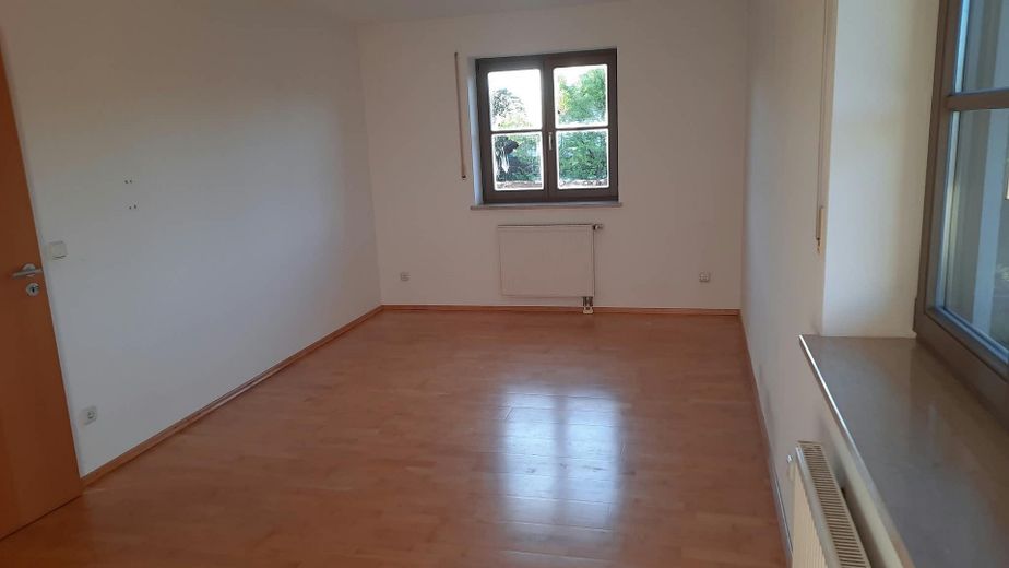 provisionsfreie Doppelhaushälfte – Schlafzimmer