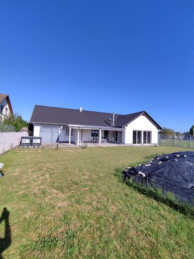Haus Terrassenseite Bild 2