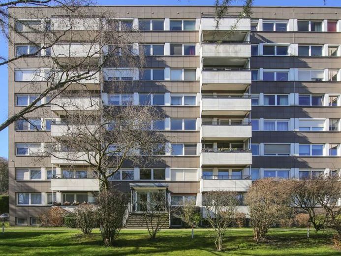 Freigezogene 4-Zimmer Eigentumswohnung ca. 114 m² mit Balkon in Mülheim - Speldorf – Foto 1