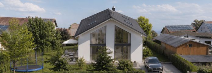Großzügiges Grundstück bei Pilsting mit genehmigungsfähigem Wohnbaupotenzial