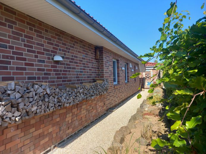 Schöner Winkelbungalow sucht neue Eigentümer – Foto 9