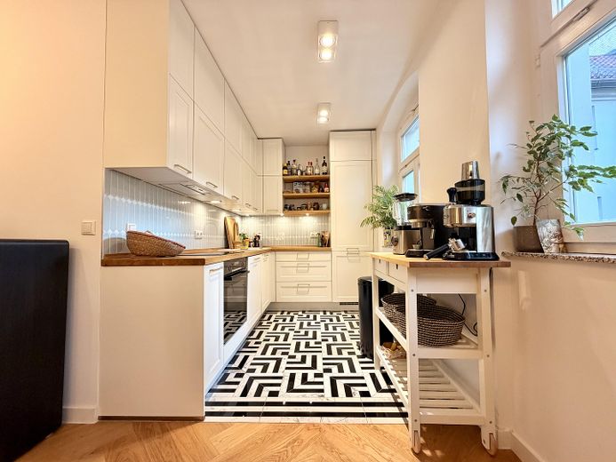 Sin comisión: Piso de 2 habitaciones renovado y amueblado en Friedrichshain (Boxhagener Kiez) – Kitchen 2