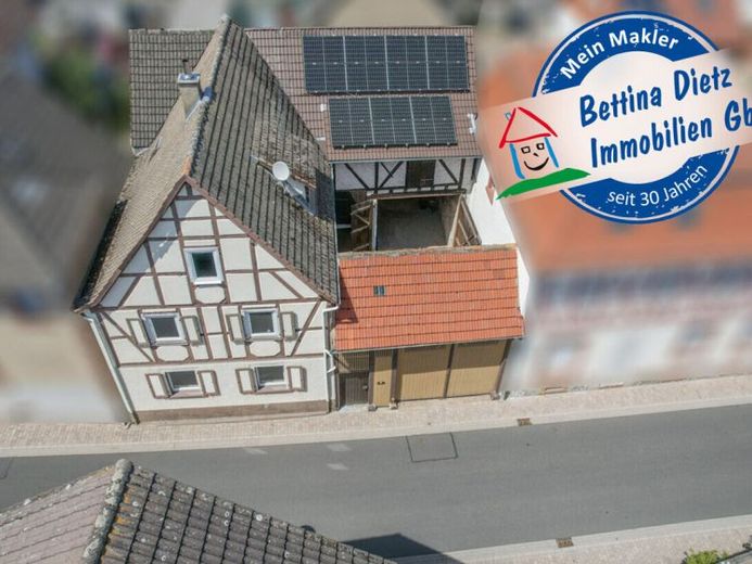 DIETZ: Modernisiertes Fachwerkhaus mit Nebengebäude - PV mit Speicher - in Schaafheim OT Mosbach! – Foto 1