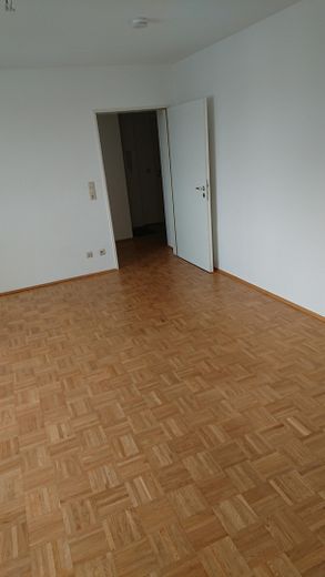 Wohnzimmer, gute 20 m² groß