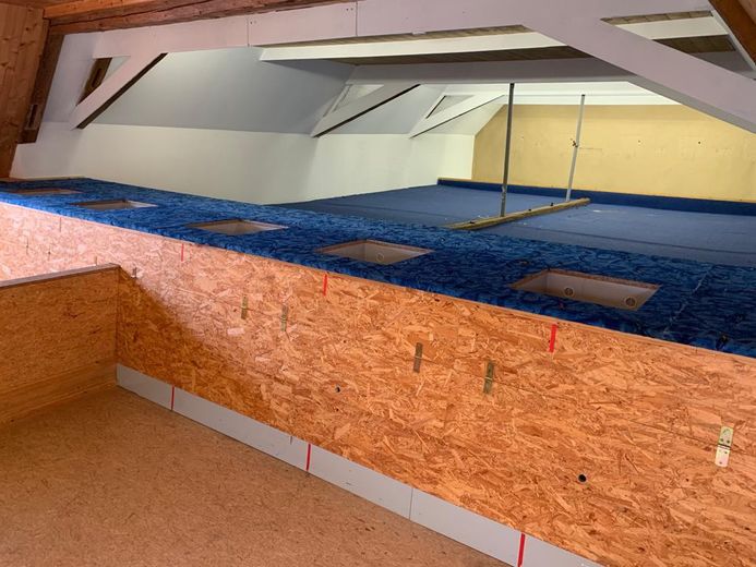 Pensión de 19 habitaciones, posada, cervecería al aire libre y vivienda del operador, conversión de «uso comercial a residencial» – Foto 26