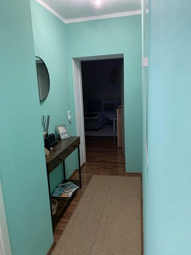 Modernisierte 3-Zimmer Wohnung mit Terrasse & Stellplatz – Gang2
