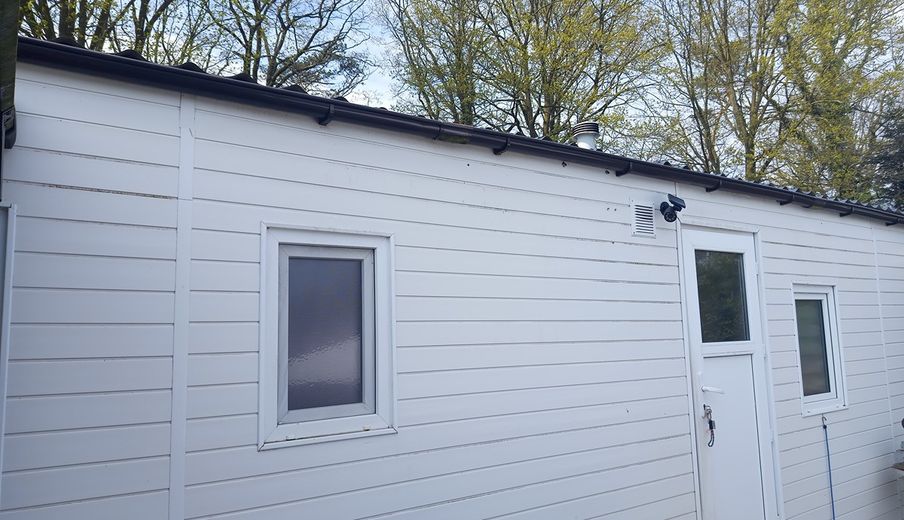 Tiny-Haus direkt am Badesee – Foto 1