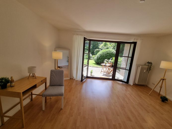 Blick bei offenen Türen