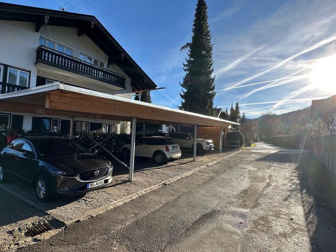 Stellplatz, Westansicht
