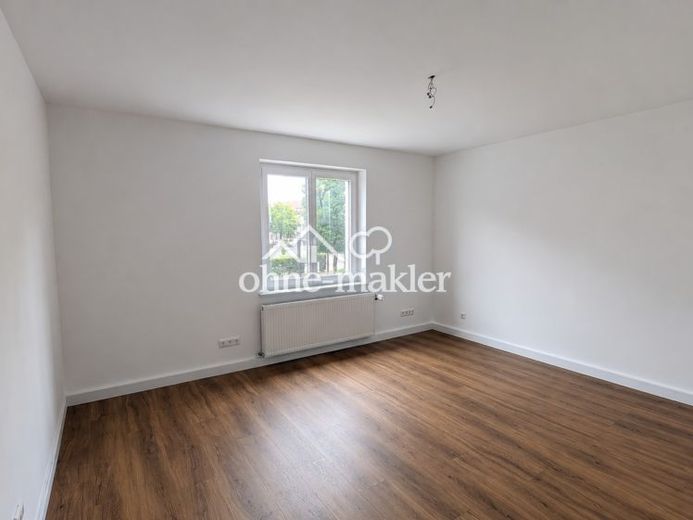 Erstbezug nach Sanierung – helle 3-Zimmer-Wohnung mit Balkon in Singen-Zentrum – Foto 1