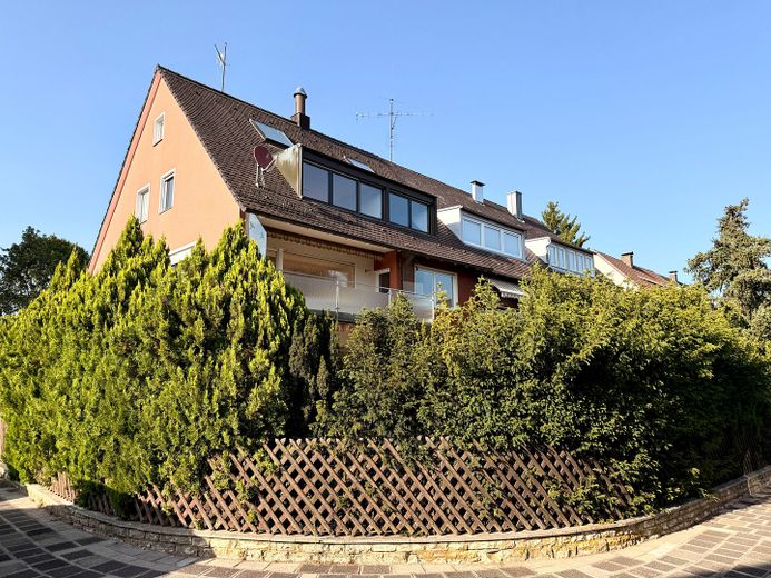 3-Zimmer-DG + ausgebauter Spitzboden mit Maisonette-Potenzial +++ provisionsfrei +++ – Foto 16