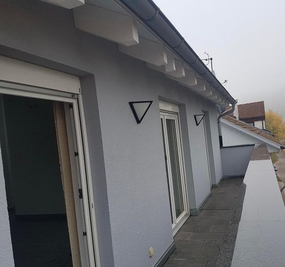 Gemütliche 2-Zimmer-Penthouse-Wohnung mit Balkon und Einbauküche in Wehr – Foto 12