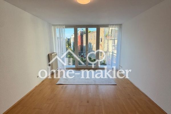 Muy bonito piso de 2 habitaciones en Ehrenfeld, sin comisión, desocupado