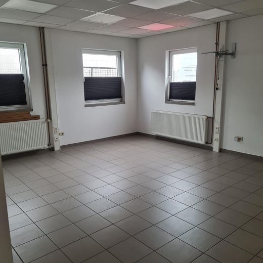 Werkstatt-Lager-Büro -provisionsfrei – Büro-Lager