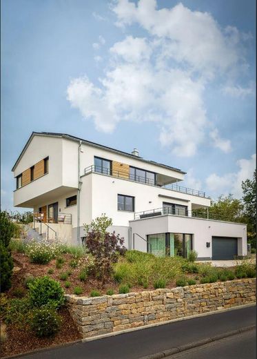 Beispiel eines BW- Hanghauses 