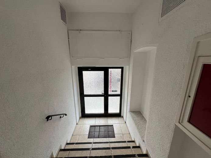 Attractive gastronomy space – ideal for restaurant, café or delivery service – Foto 8