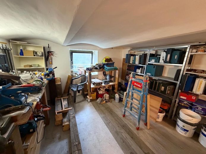 Einfamilienhaus mit Aussicht und großzügigem Waldgrundstück – Werkstatt / Keller
