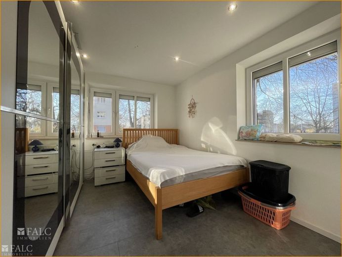 Schlafzimmer 1