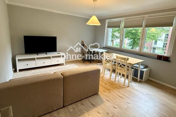 4-Room City Apartment with Garden, Furnished / 4-Room City Apartment with Garden, Furnished