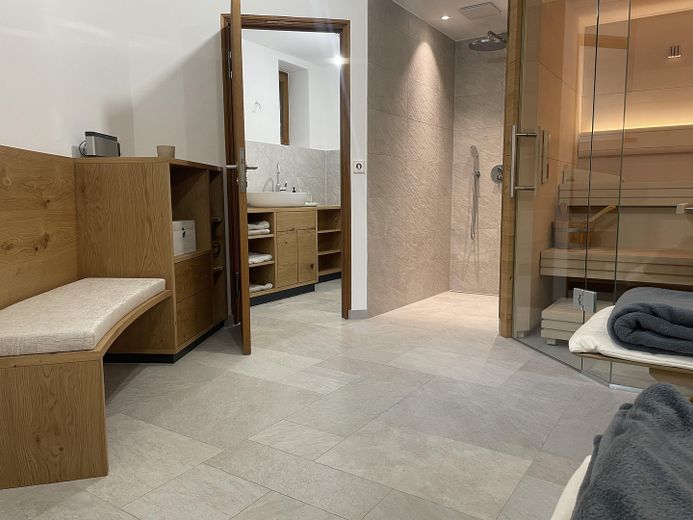 projektowany bliźniak w Pullach – Sauna