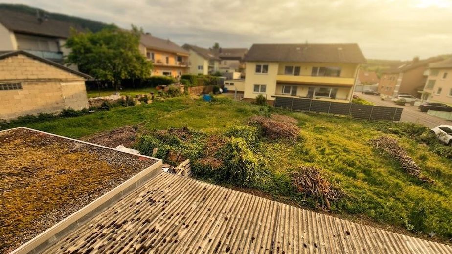 Viel Platz für Ihre Ideen: Traumhaftes Einfamilienhaus in Dahn in guter Lage – Nachbargrundstück 