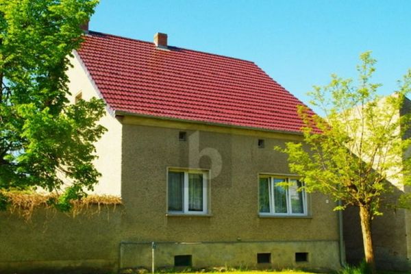 LÄNDLICH LEBEN MIT FREIRAUM