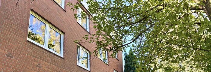 Appartamento di 3 locali senza provvigione nel verde di Amburgo-Niendorf - ristrutturato